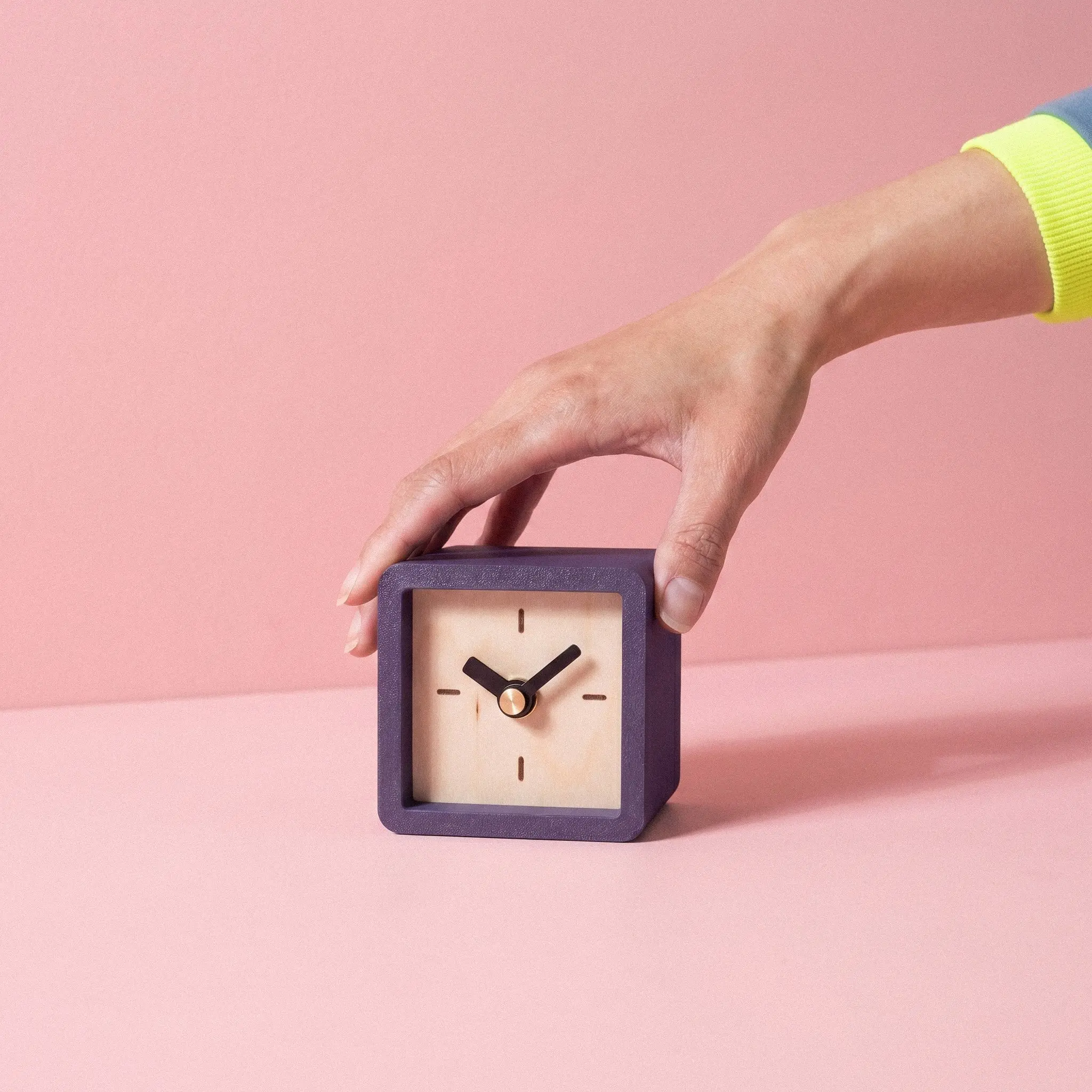 Custom Cube Desk Clock Custom Cube Desk Clock