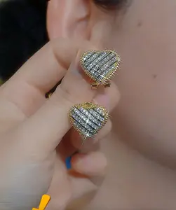 Black Heart Rhinestone Anti-Lost Stud Earrings Simple Fashion Temperament Geometric Earrings Unique Design High-Grade Ear Accessories DZEH4877