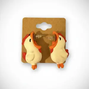 Adorable chicken earrings