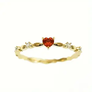 Exquisite heart-shaped rings, engagement and wedding jewelry, fashionable accessories suitable for all seasons