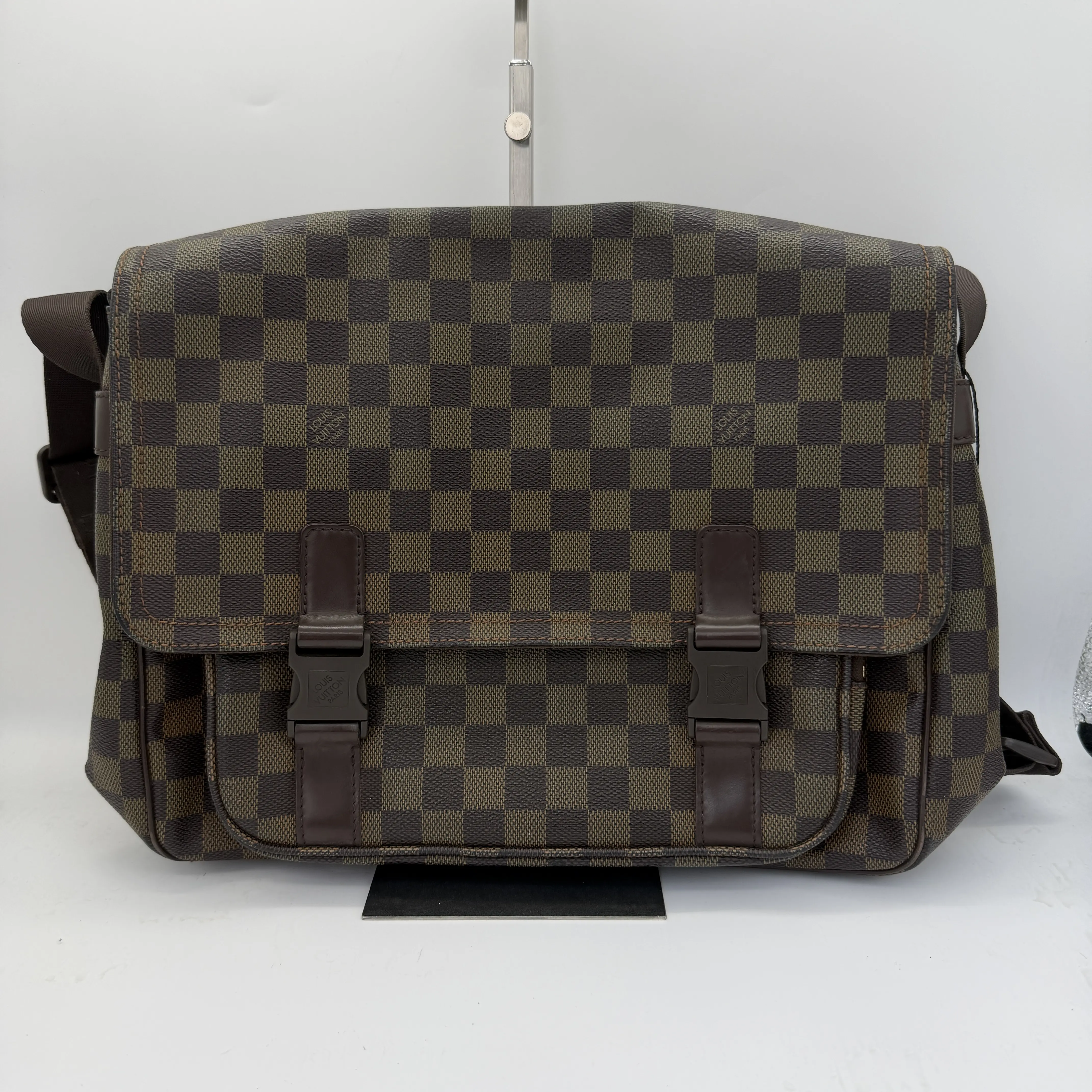 Pre-owned Louis Vuitton brown Damier check messenger crossbody bag