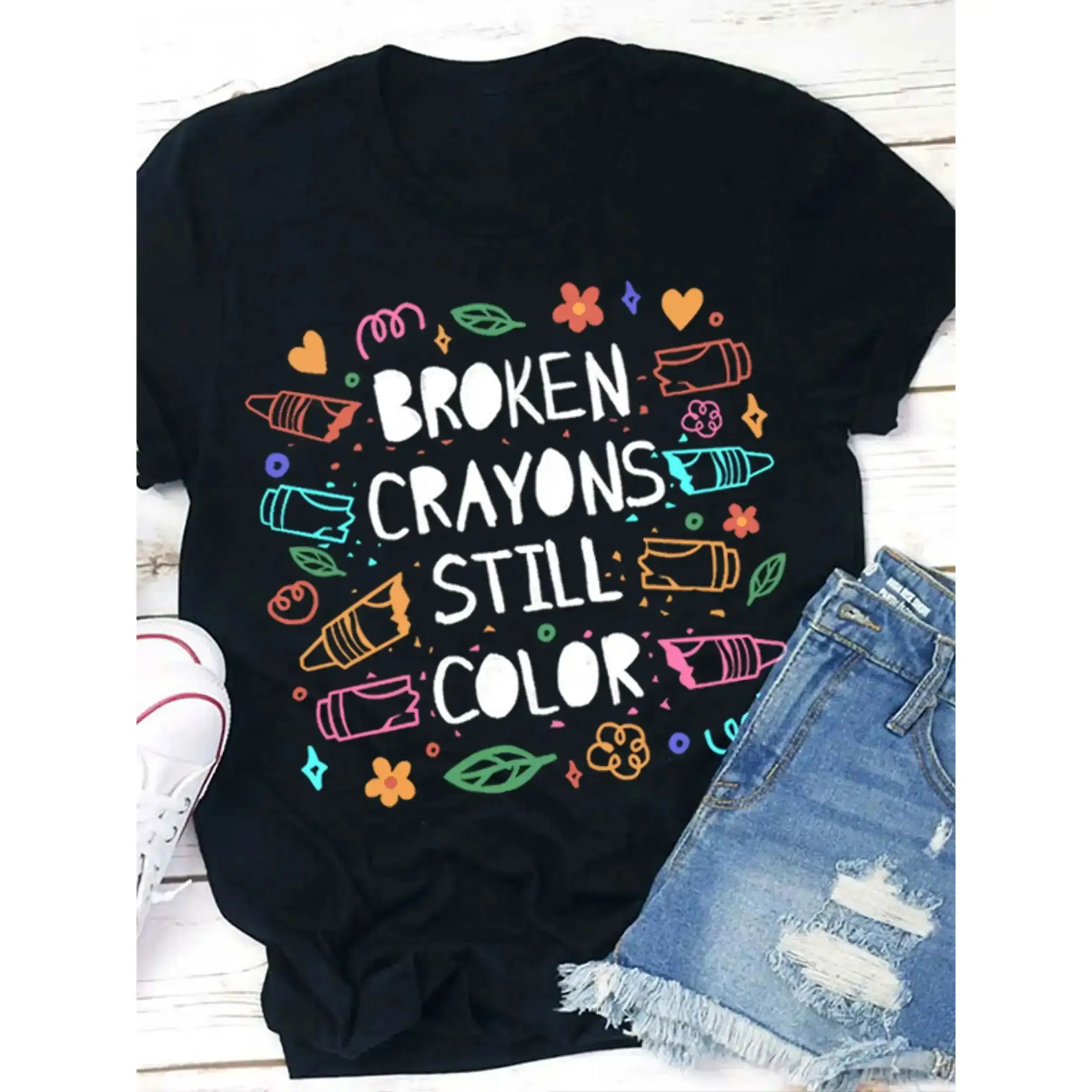 Women' Broken Crayons Still Color Mental Health Teacher T-Shirt - Mental Health Awareness Gift Suitable for Teacher Appreciation, Casual Crew Neck Tee with Broken Crayon, Comfortable Fit for Events & Daily Wear