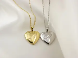 Heart Locket Necklace Gold – Photo Pendant Keepsake, 18K Stainless Steel Jewelry Gift for Her