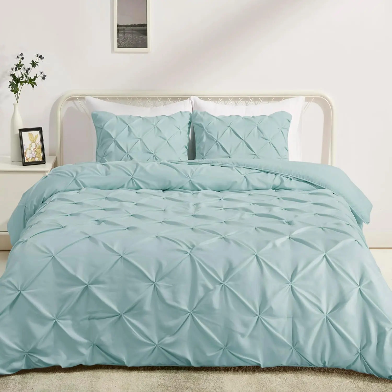 Pinch-Pleat Design Queen Size Bedding Set - 3-Piece Synthetic Microfibre All-Down-Alternative Fill, All Seasons, Green OEKO-TEX Certified, Piped Edges, Spa Blue (Fits Full/Queen Mattresses)