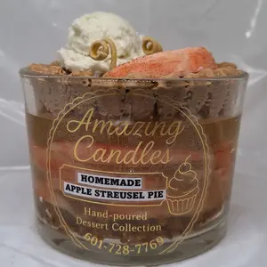 Homemade Apple Streusel Candle - Perfect for Home Decor and Aromatherapy