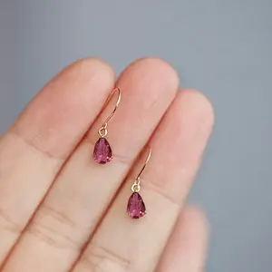 1pc Teardrop Earrings, Chic French Design, Elegant Goddess Stud Earrings, Perfect Gift for Mother's Day, Valentine's Day, Birthday, Anniversary