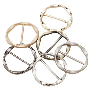 5 Piece Cinch Clips Multi-Functional for Light Fabrics - Lightweight & Durable Metal Clips for Shirts, Scarfs and Napkins Hat Pins Tie Fashion Accessory Men Accessories Drop Set Pins Custom