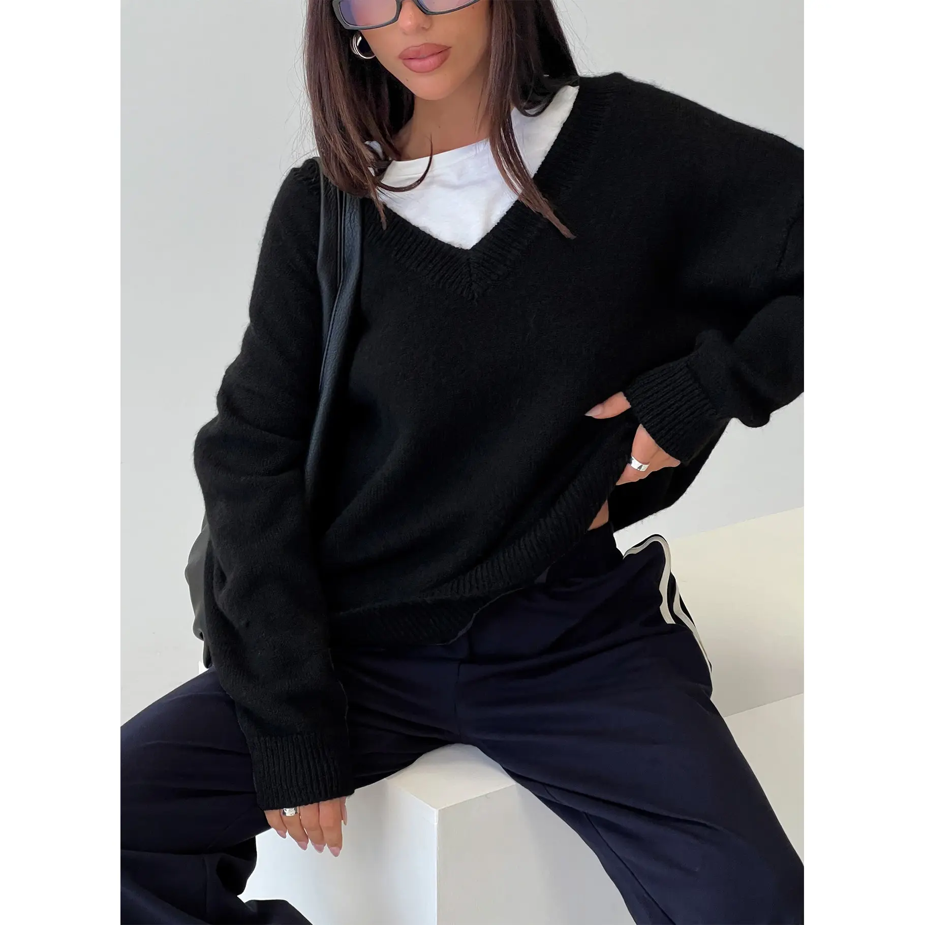 Stay The Night V Neck Knit Sweater Black
