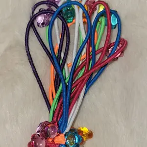 bolitas para el cabello