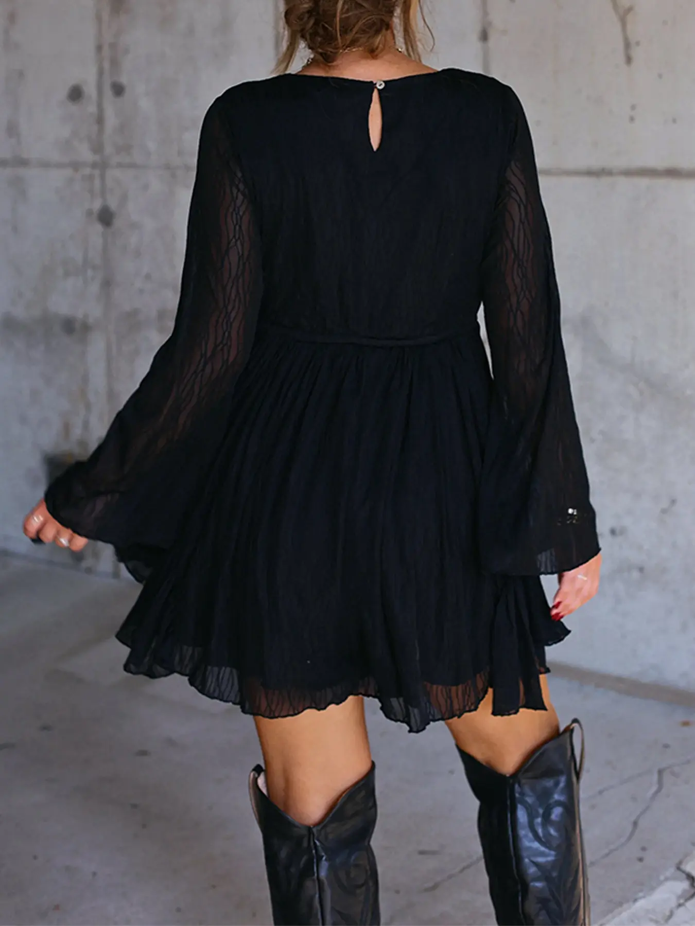 Women's V Neck Long Sleeve Dress with Pants Lining, Vintage Elegant Casual Wear Spring Fall Mini Dress, Loose Fit Plain Pattern - TikTok Shop Women's V Neck Long Sleeve Dress with Pants Lining, Vintage Elegant Casual Wear Spring Fall Mini Dress, Loose Fit Plain Pattern - TikTok Shop