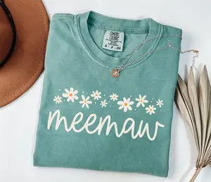Comfort Colors Meemaw Shirt,Meemaw Shirt,Daisy Meemaw Shirt,New Grandma Gift,Pregnancy Reveal,Gift For New Grandma,Grandma Christmas Gift