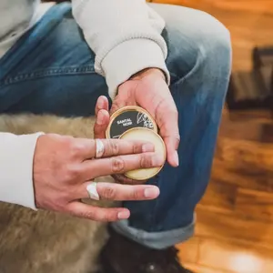 Santal Noir Solid Cologne