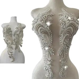 1 Pair Big Size Hand-Made Beaded Rhinestons DIY Clothing Appliques Patch Flower Applique for Wedding Dress Decoration (Silver)