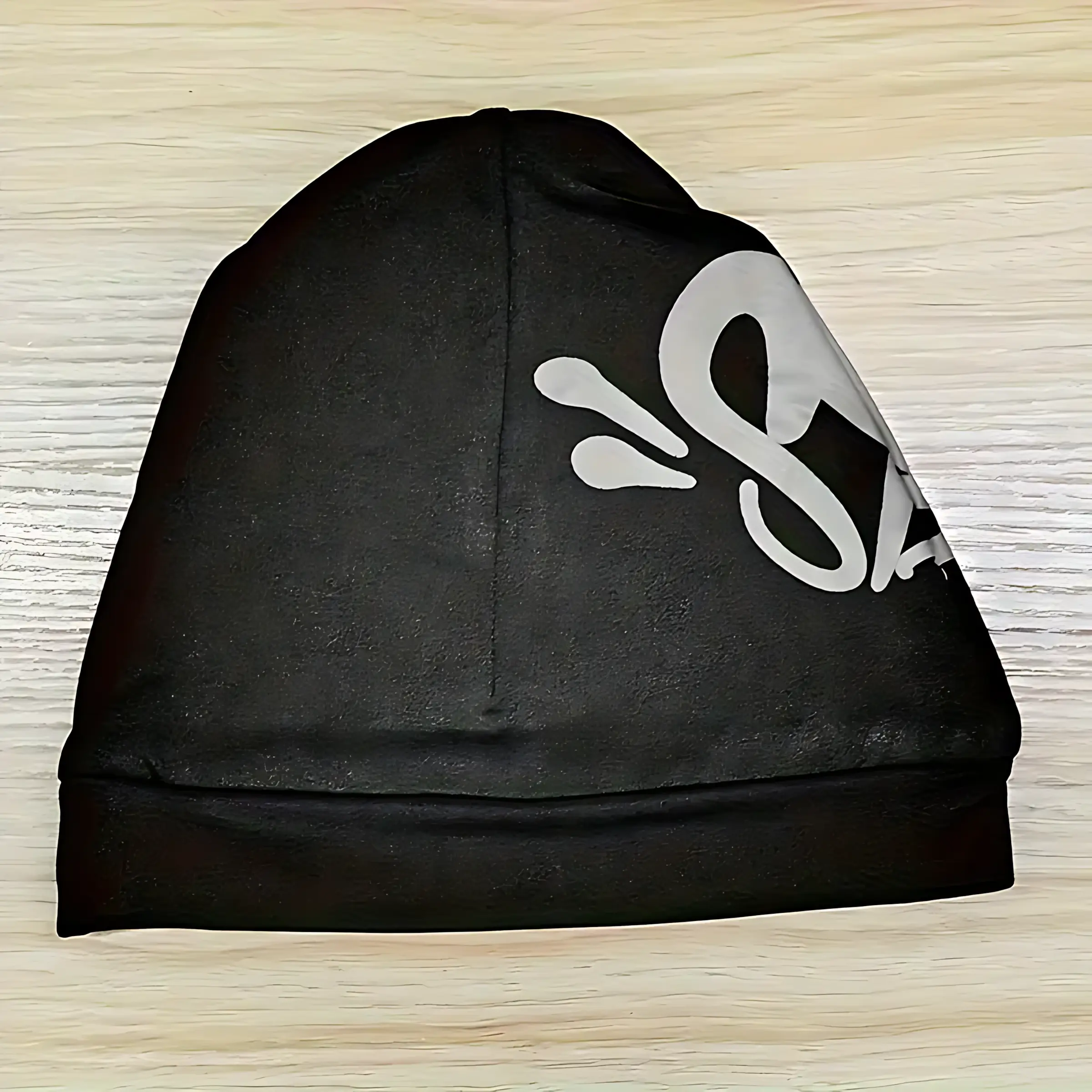 SYNA WORLD Y2K Retro Beanie Black Retro Inspired Streetwear Autumn