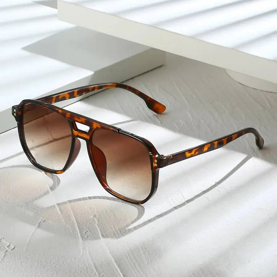 Unisex Full Rim Tortoiseshell Aviator Sunglasses - 1 Pair, Square Frame, Double Bridge, Saddle Design, Polycarbonate Lens, Anti-Glare, Stylish Boho Vibes for Summer Beach Trips, Outdoor Casual Wear, Tortoiseshell Sunglasses, Stylish Sunglasses