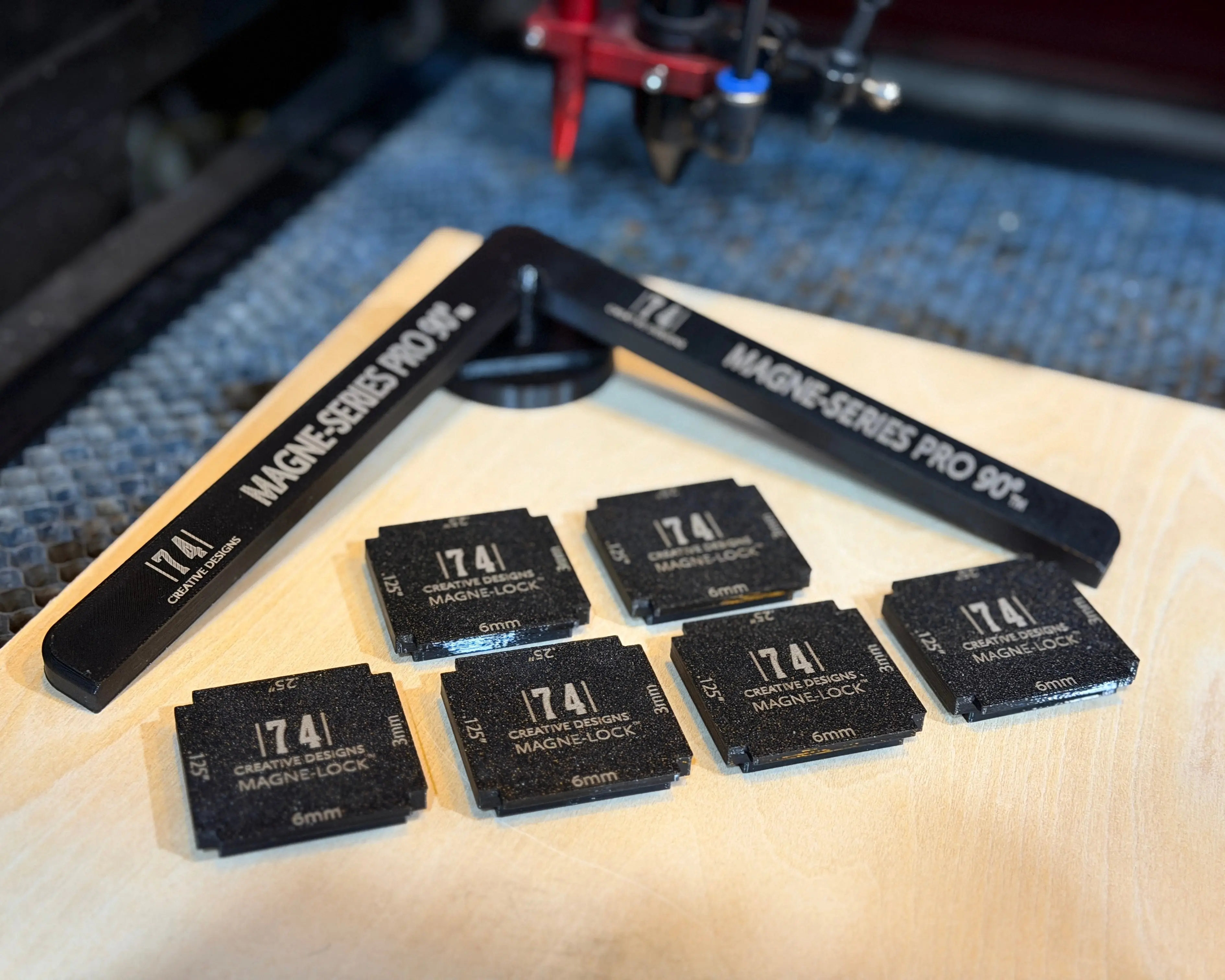 Ultimate Laser Starter Bundle – 90 Degree Alignment Tool & 6 Magnetic Hold Downs