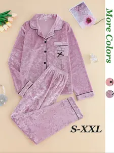 Women's Elegant Winter Pajama Set, All over Print Long Sleeve Top & Pants, Comfortable Fitted Sleepwear & Loungewear for Cold Weather