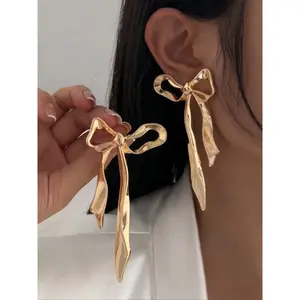 Elegant Ribbon Bow Earrings for Women, Punk Style Irregular Studs, Fashionable All-Season Jewelry Accessory, Versatile Earrings