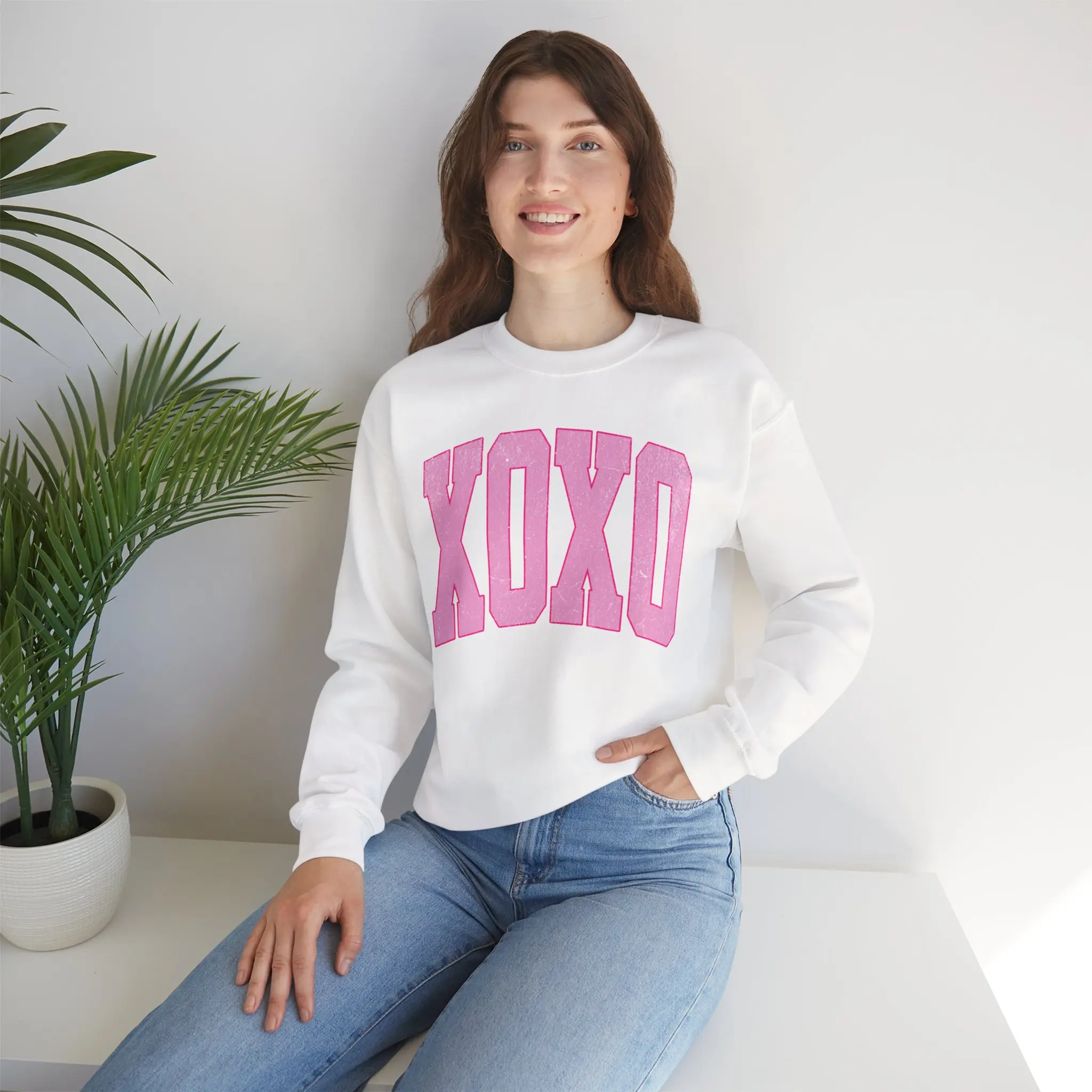 XOXO Pink Lettering Sweatshirt | XOXO Love Sweatshirt 💕 Perfect Valentine’s Day Gift | Valentine Edition | Cute Cozy Crewneck | Valentine’s Day Outfit