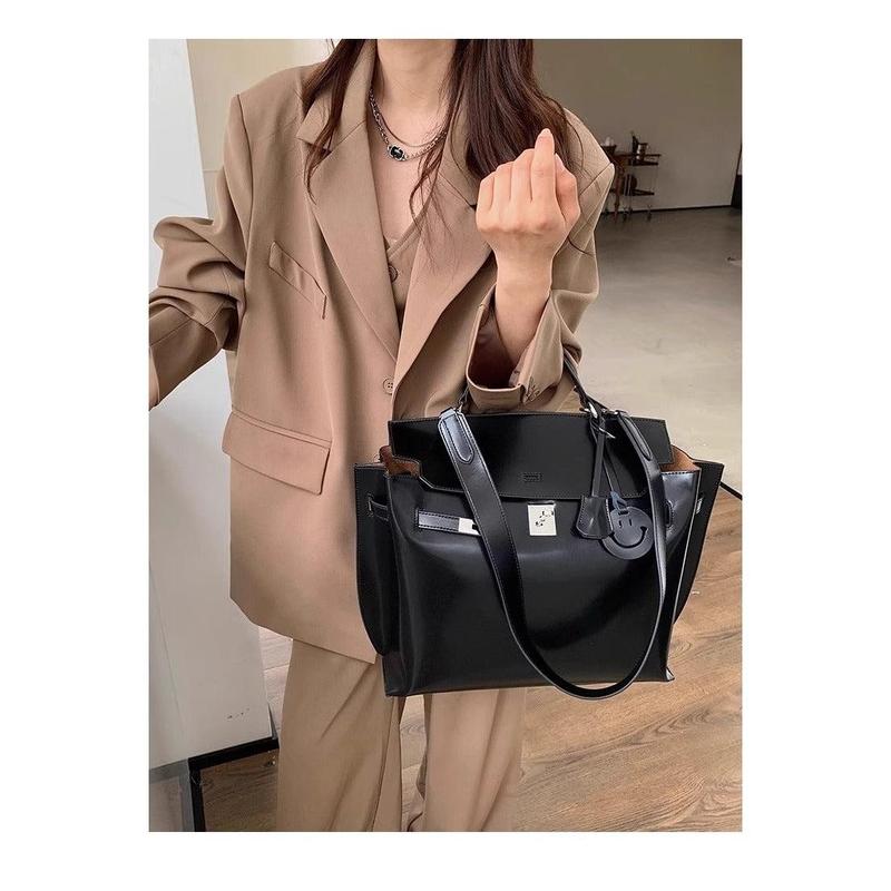 👜 Timeless Grace – Genuine Leather Structured Shoulder Bag | 14" Elegant Tote with Adjustable Strap