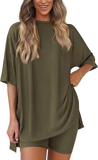 Women's 2-Piece Solid Color Lounge Set: Oversized Crewneck Half-Sleeve Tunic Top with Matching Biker Shorts - Plus Size Tracksuit
