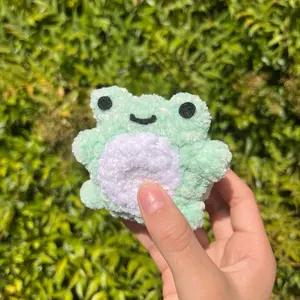 Small frog :)