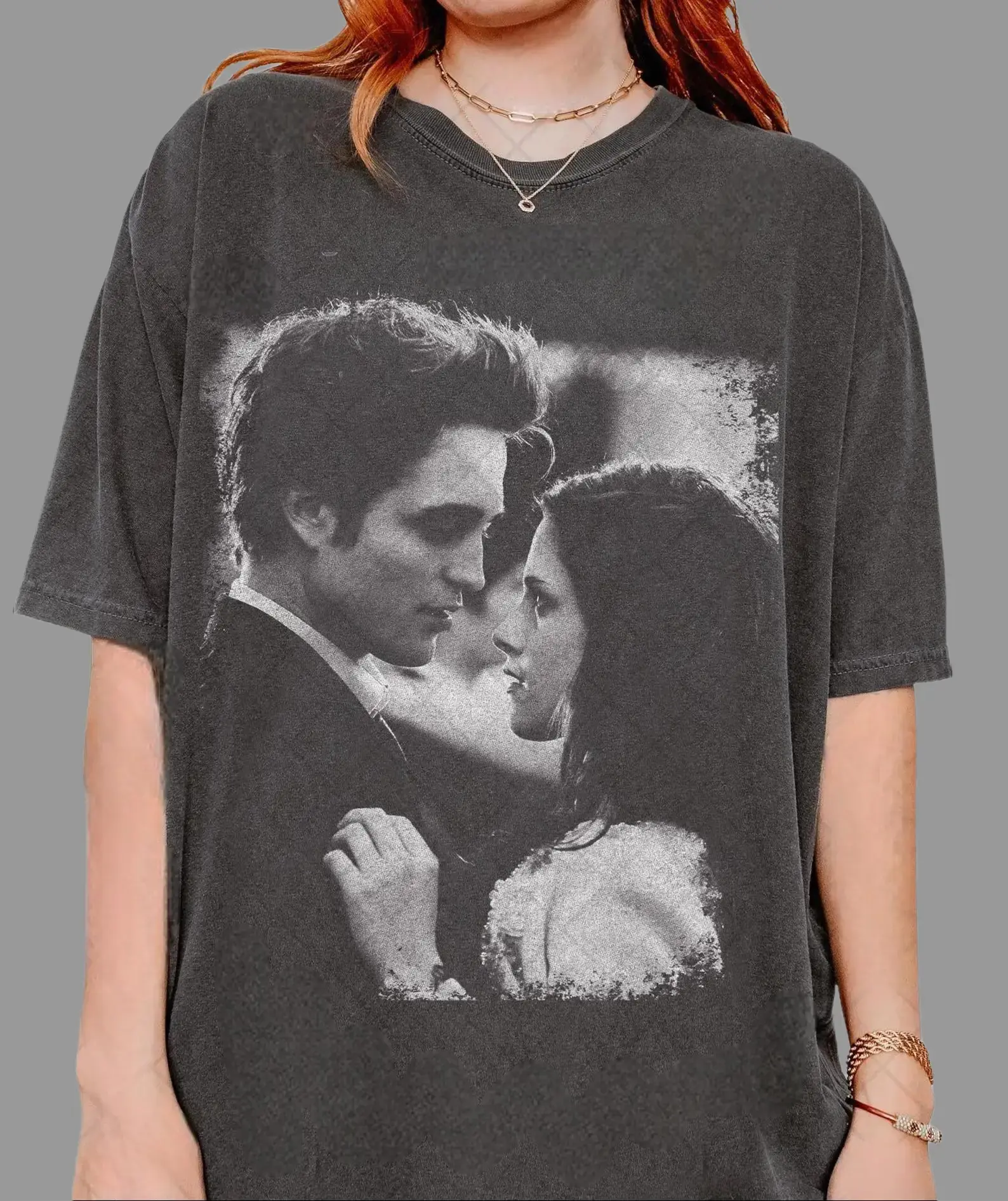 Comfort Color Twilight Vintage T-Shirt, Gift For Book Lover Twilight Saga T-Shirt, Vampires Wolves Romance T-Shirt, Edward CullenBella