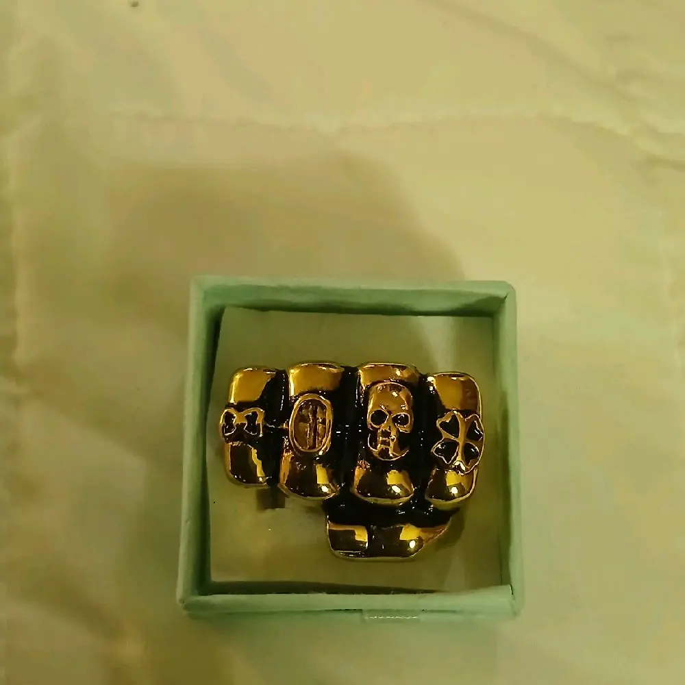 Biker ring