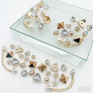 Women's Rhinestone Clogs Decoration, Bling Shoe Charms, Colorful Mermaid & Shell & Star & Ladybug & Flower Shaped Shoes Charms, Cute Faux Pearl Decorated Diy Jewelry for Clogs, Footwear Elegant