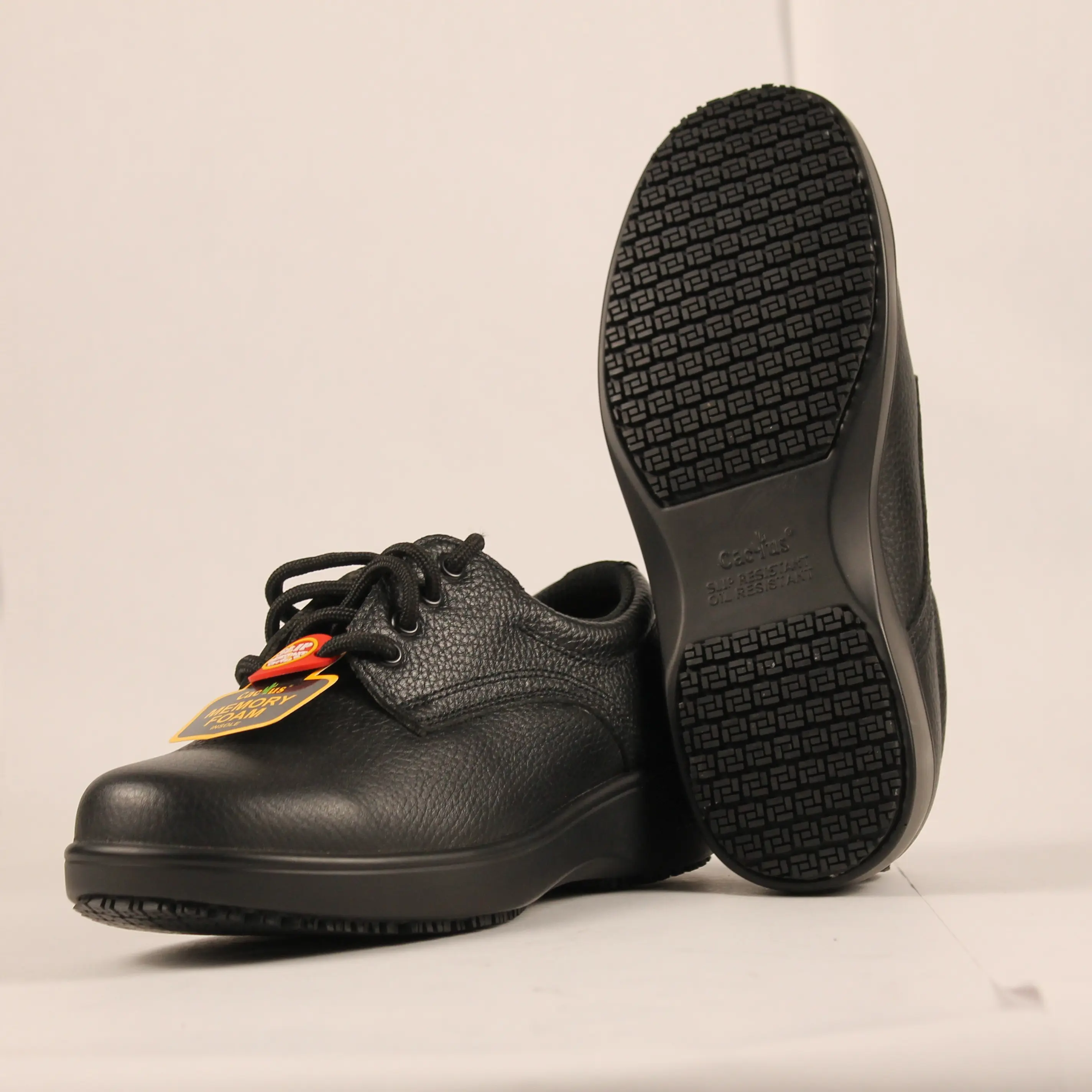 Cactus Boots Men's Chef Shoes, Lightweight and Waterproof Slip-On Work Clogs, Slip-Resistant for Kitchen Safety, Footwear, Work & Safety Footwear, Kitchen Work Shoes, Low Top