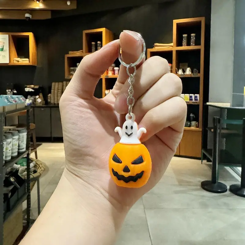 Creative Halloween Pumpkin Keychain Pendant - Keychain Collectible for Cycling, Outdoor Leisure Gear