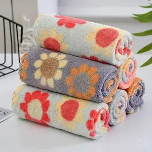 4 Piece Coral Fleece Kitchen Cleaning Cloth Set Soft Absorbent Dishcloth Sunflower Wiping Towels Household Surface Cleaning Rags 30x30cm
