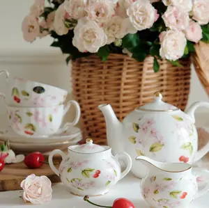 Aynsley Classic Cherry Blossom Bone China Tea Set, 7-Piece Lead-Free Cadmium-Free Kitchenware - 12cm 650ml Teapot, 2x180ml Teacups, 2 Saucers, Sugar Bowl, Cream Jug for Daily Early Morning Use, Teacup