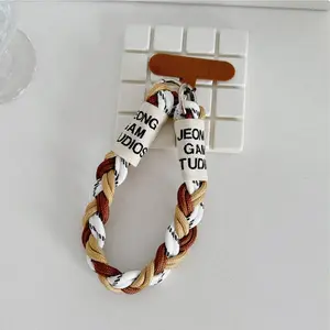 Women's Outdoor Anti-Drop Wrist Strap, Short Knitted Belt with Padding Design, Suitable for Daily Use and Sports