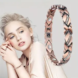 Exquisite copper bracelets paired with dazzling bracelets exude irresistible charm. It is enhanced by powerful magnetic leaf magnets, making it a truly extraordinary piece. One regulator is included. Jewelry Luxury