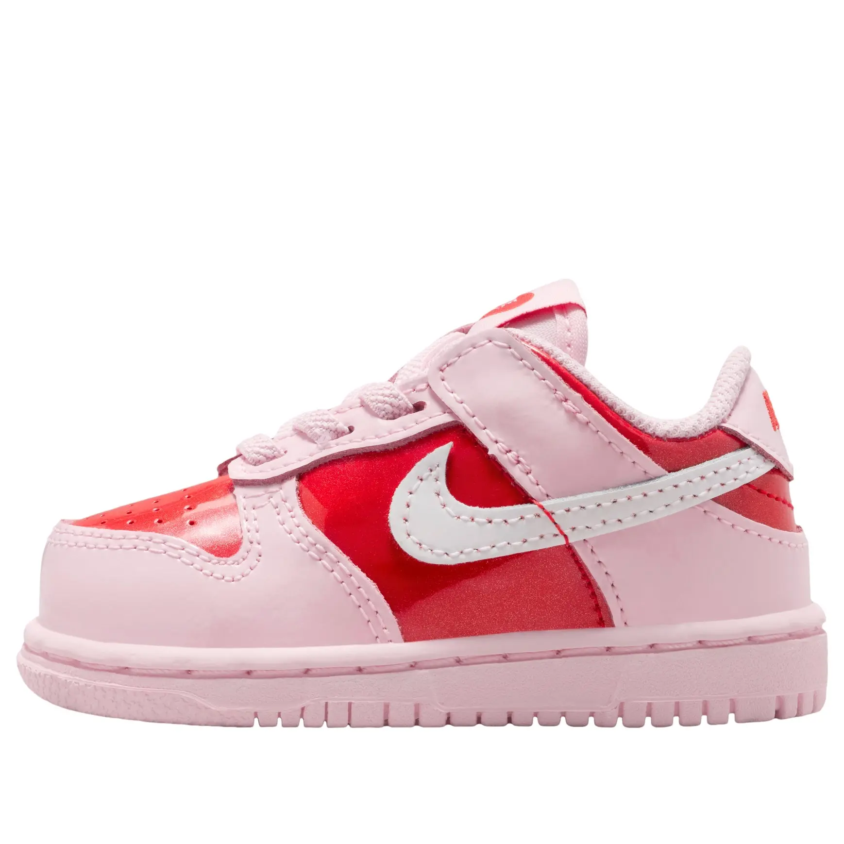 NIKE Kids' Toddler Dunk Low 'Pink Valentine's Day' (TD) Closed-Toe Round-Toe Athletic Low-Top Trainer, Footwear for 3-4 Years, Toddler Shoes