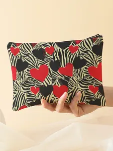 Heart Shaped Snack Bag for Travel, Organize Cosmetics and Snacks, Perfect Gift for Friends and Sisters, Stylish Travel Storage, Ideal for Valentine's Day