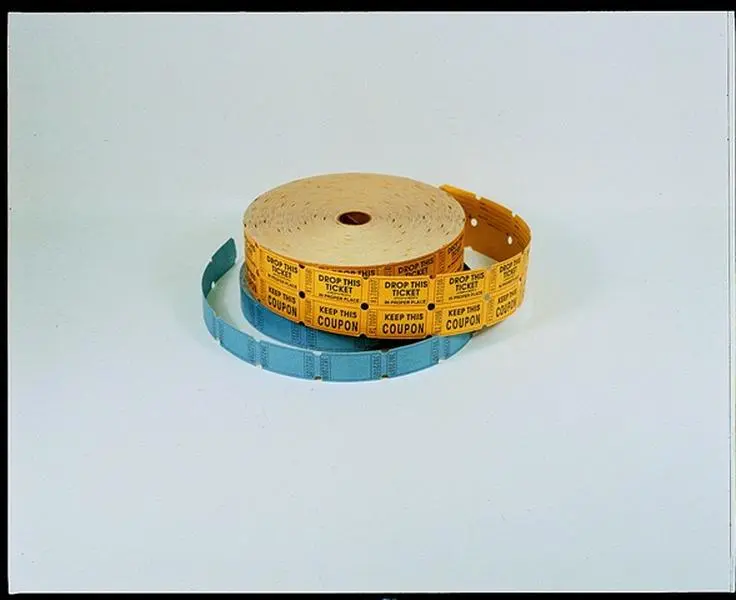 School Specialty 042453 Consecutively Numbered Green Single Roll Tickets - 1 x 2 in., Pack of 2000