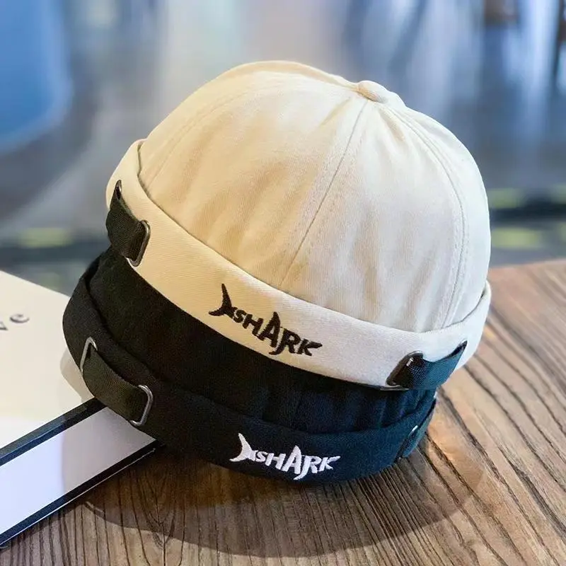 Beanie hat Shark Embroidered melon cap Unisex Breathable Soft Daily Wear Men And Women Hat Comfortable Fit Snow Cap Skullcap Outdoor Activities Caps																
