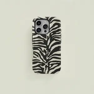 1 pc Zebra Stripe Pattern Dual Layer Protective Case, Casing, New Design, Rugged 2 in 1 Cover with Matte Texture and TPU Material, Fingerprint Resistant, Shockproof AntiFall AntiScratch for iPhone 16, 15 Pro Max, 14 Plus, 13, 12 and 11 Series