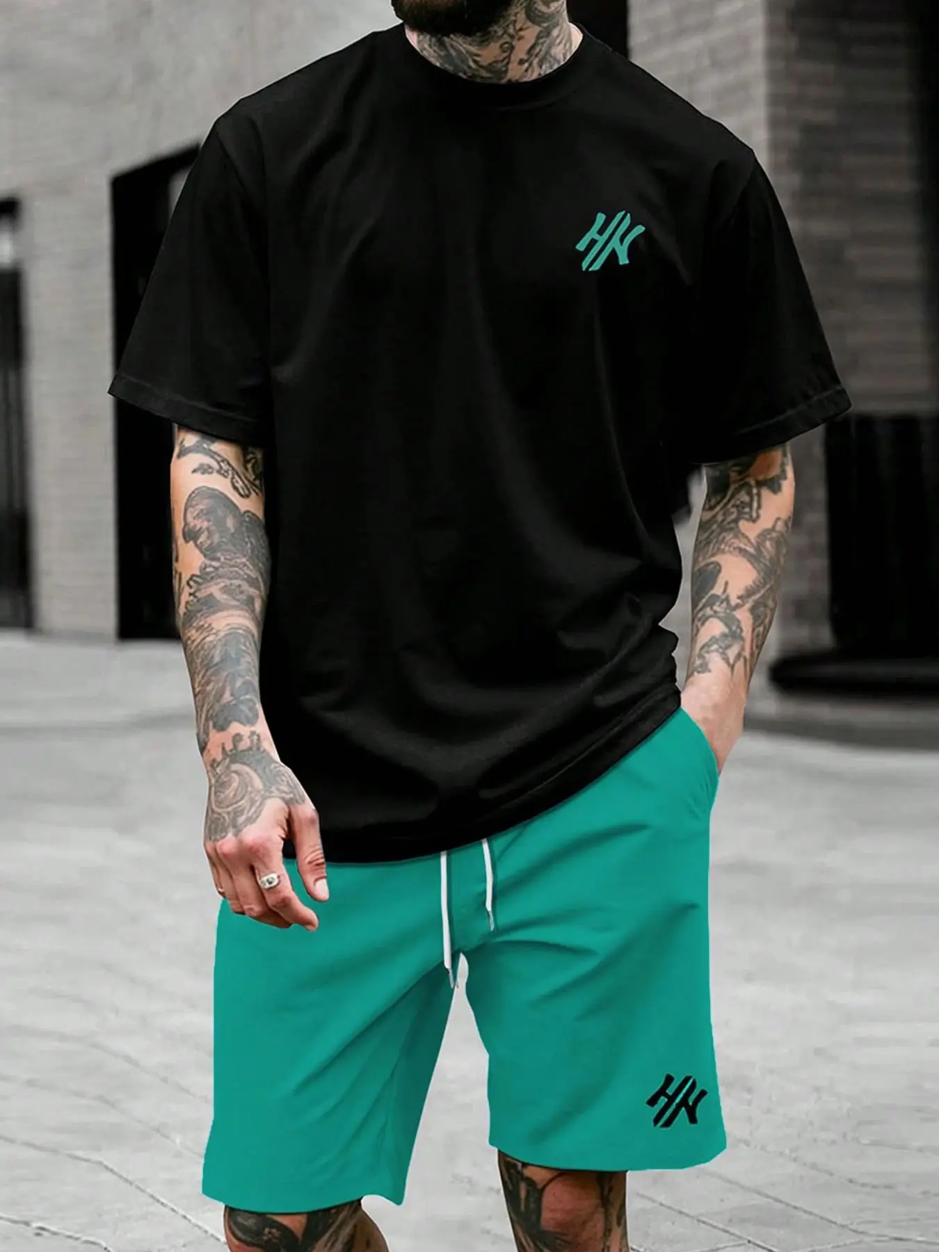 Men's Solid Tropical Short Sleeve Tee & Shorts Set, Regular Fit Casual Round Neck T-shirt & Track Shorts, Men's Summer Clothes Casual Outfit Set Menswear, Casual Fashion Set