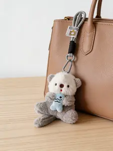 Plush Otter Keychain Plush Toy Pendant Soft Filled Cartoon Animal Shape Backpack Charm Fashion Accessory Cute Bag Decoration Gift Box Fillers