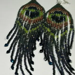 Handmade Seed Beaded Earrings Peacock Feather Design with Vibrant Colors and Detailed Beadwork