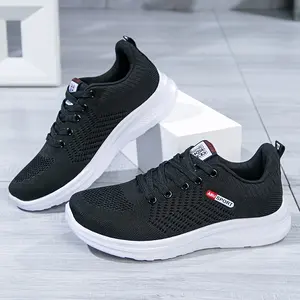 New stylish men's shoes, running shoes, casual sports shoes