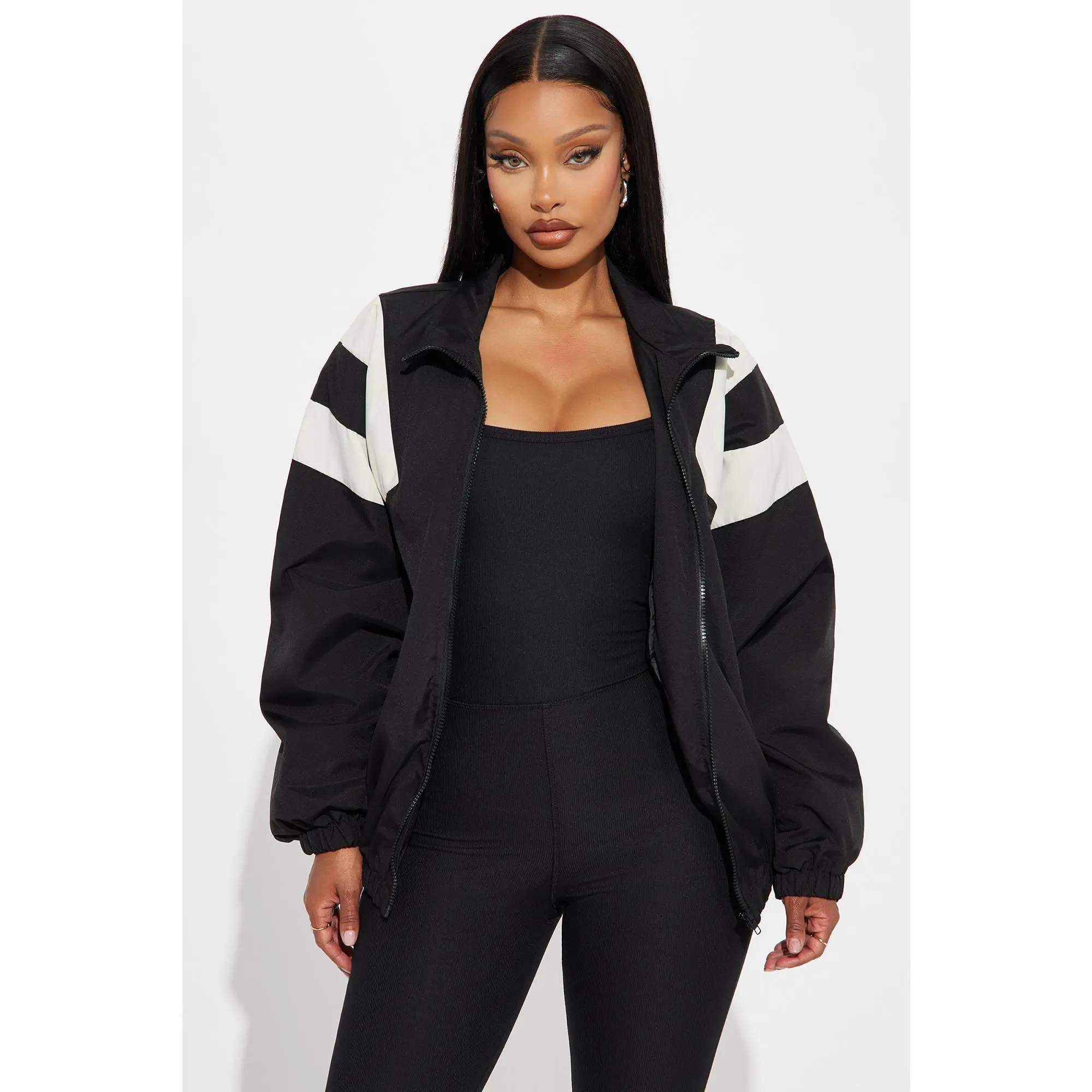 Always On The Move Windbreaker - Black/White