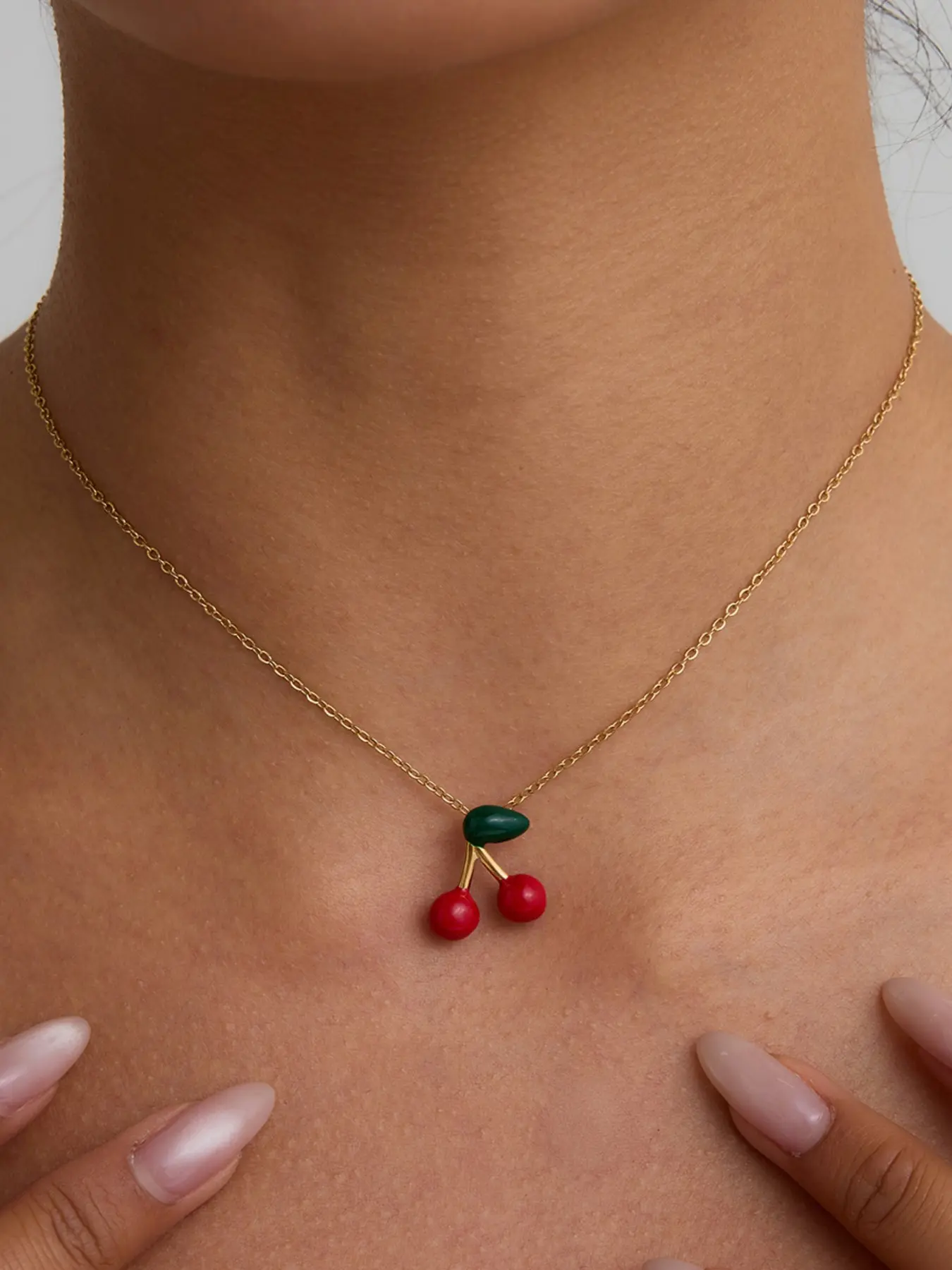 Ladies Charms Necklace Red Oil Dripping Cherry Pendant Stainless Steel 18k Gold Plated Waterproof And Anti Allergy Modern Classic Sweet And Versatile Accessory