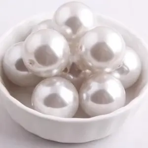 White Pearl 20mm Chunky Acrylic Bead Set of 5 White Pearl 20mm Chunky Acrylic Bead Set of 5