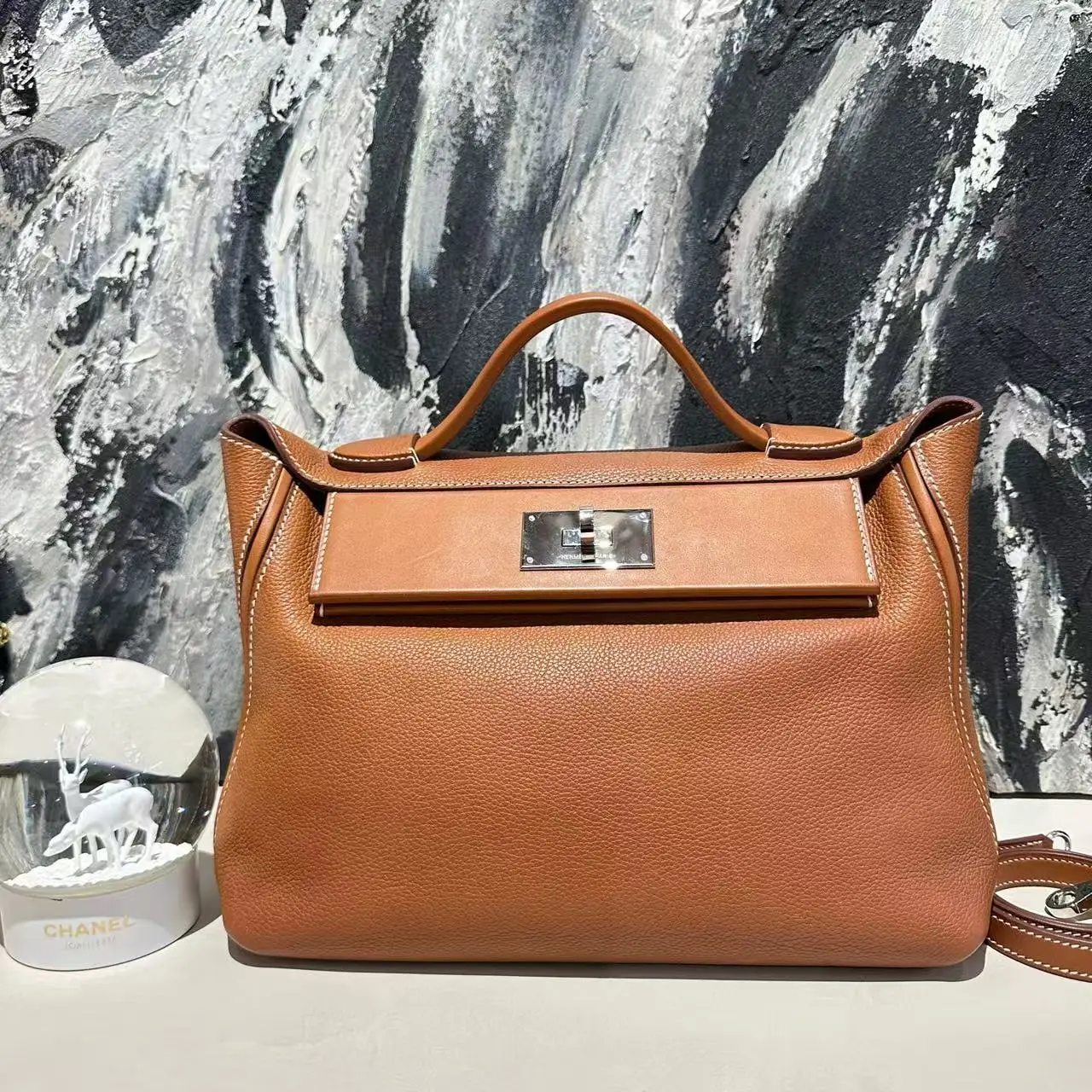 Pre-owned HERMÈS 24/24 29 Gold Barenia Leather Bag with Palladium Hardware – Y Stamp (2020), Top Handle Crossbody Shoulder Bag
