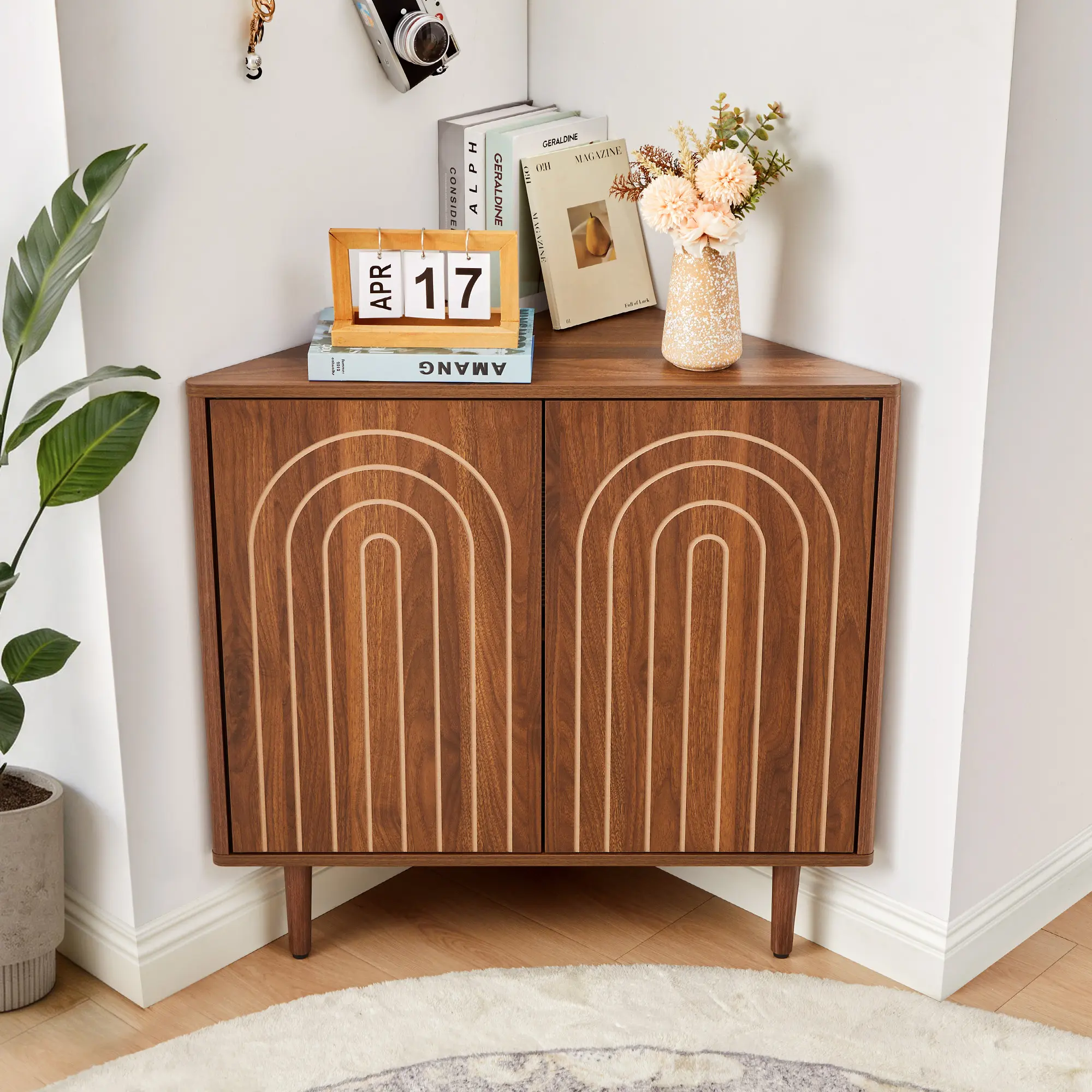 Giratree weselon Accent Cabinet with Carving Lines, Modern Buffet Sideboard with Adjustable Shelves, Decorative Storage Cabinets for Bedroom Living Room Kitchen Office and Hallway