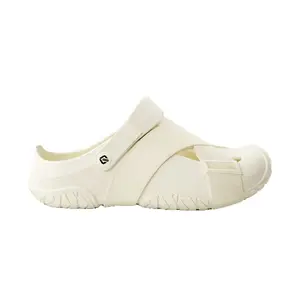 Unisex Summer Fat-Head Slide Shoes, Hole Bread Walking Shoes with Non-Slip Thick Flat Soles, Foam Texture, Comfortable for Beach and Home Leisure Use